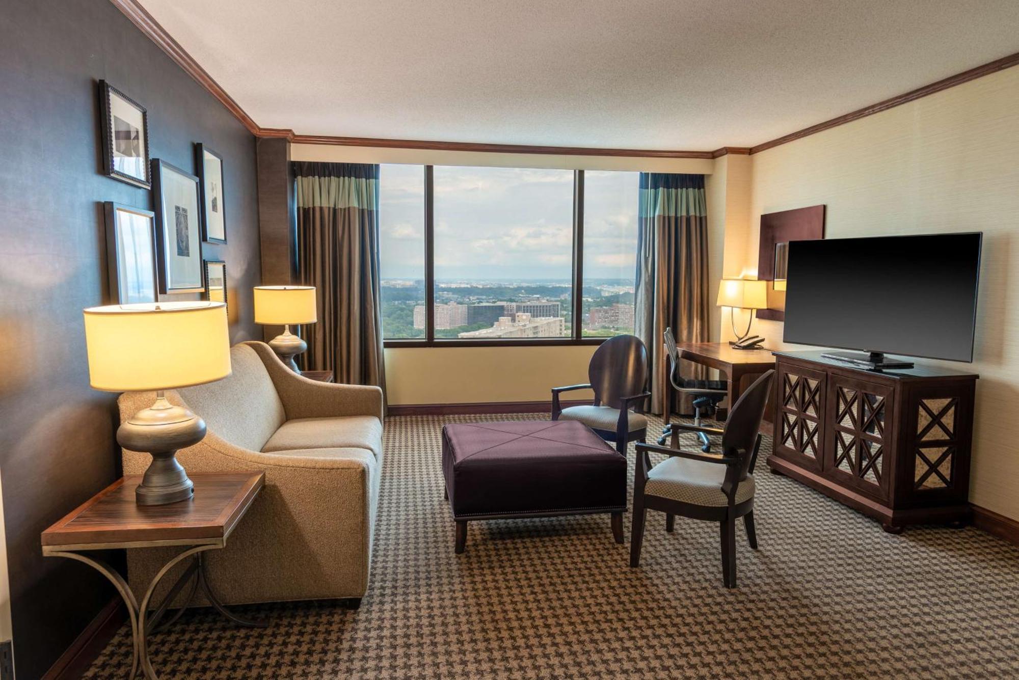 Hilton Alexandria Mark Center Esterno foto