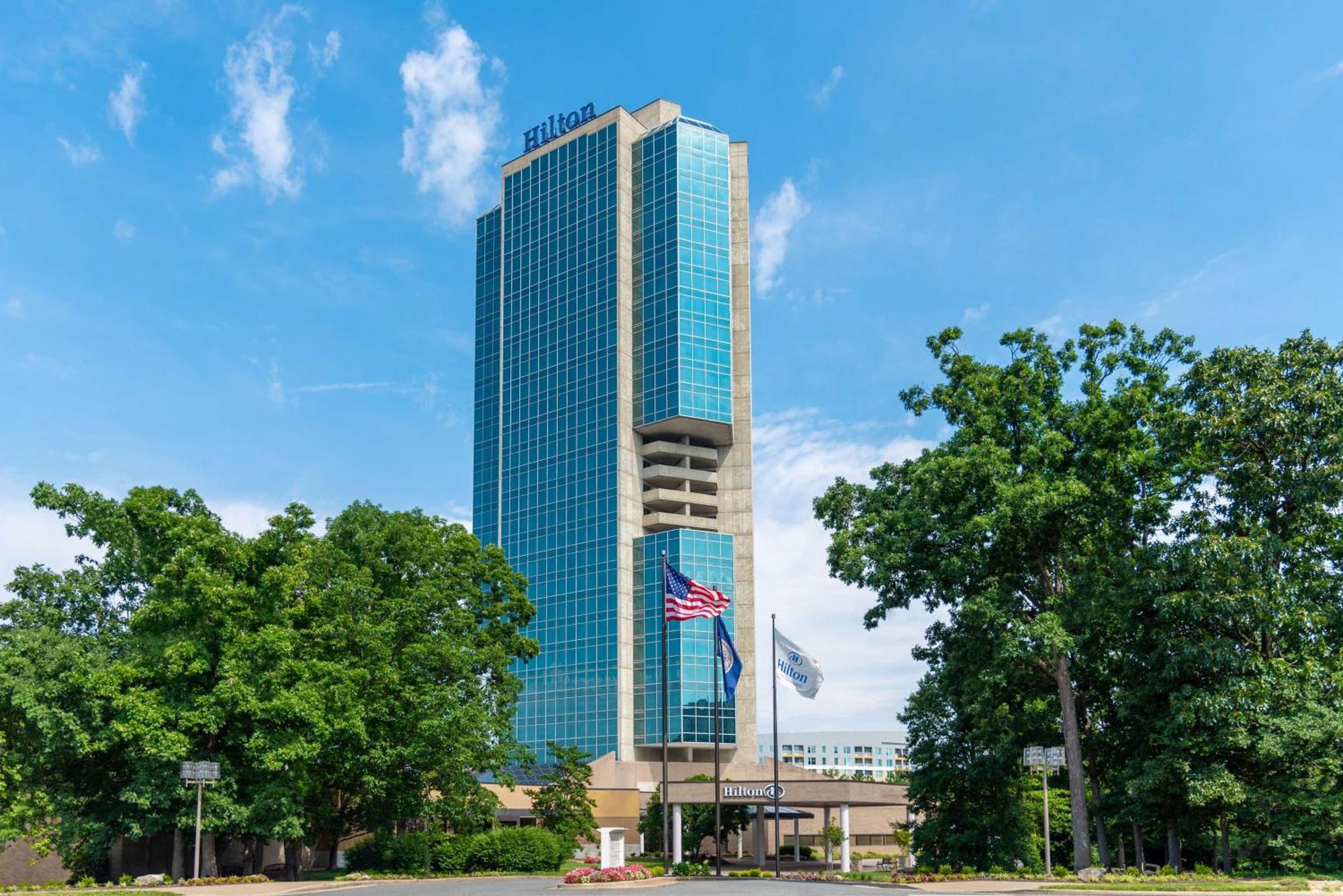 Hilton Alexandria Mark Center Esterno foto